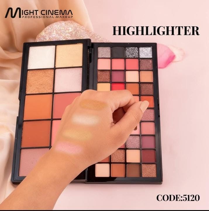 باليت ايشادو ٥٠ لون مايت سينما